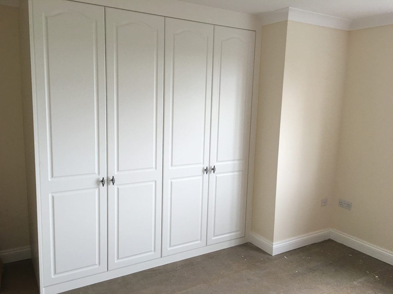 Simply Fitted Furniture - Our Fitted Bedrooms Essex.